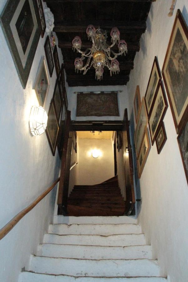 Casa-Abadia De Banaguas Apartment Luaran gambar