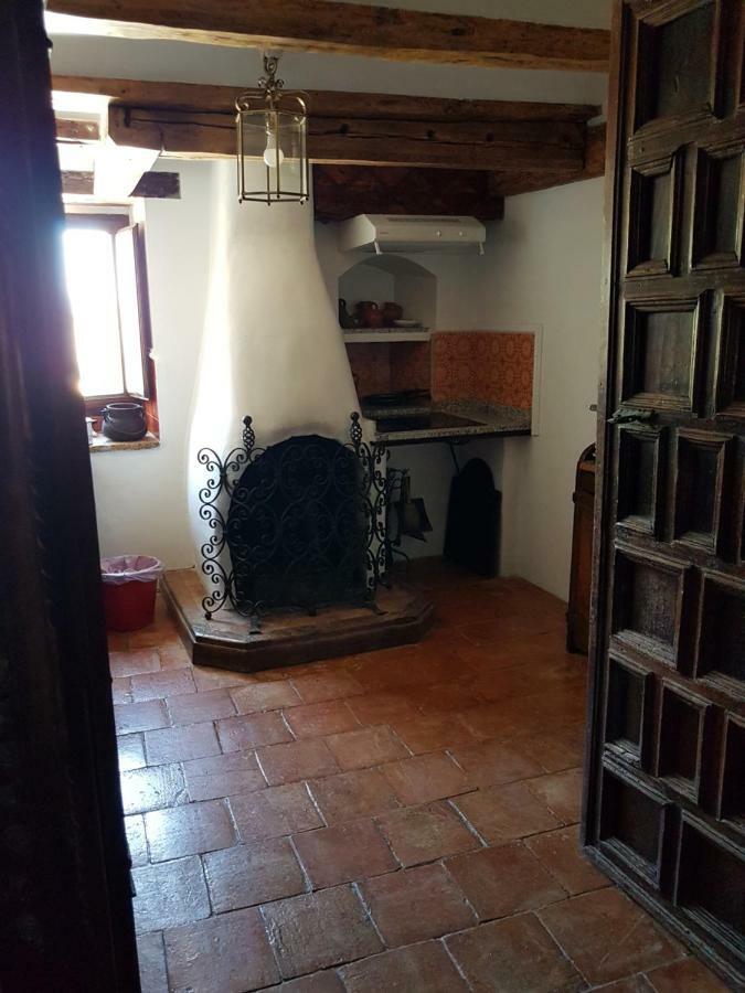 Casa-Abadia De Banaguas Apartment Luaran gambar